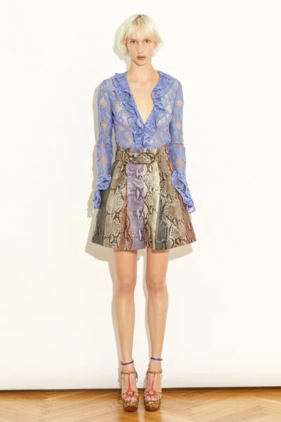 Look 19